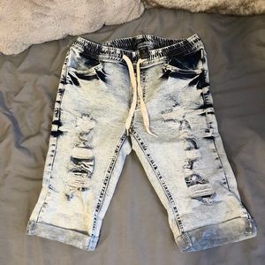 RedFox Jeans Distressed Capris